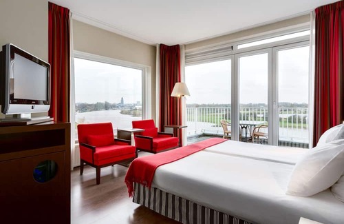 Arnhem Hotel | NH Arnhem Rijnhotel