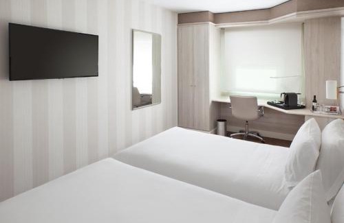 Alameda de Osuna Hotel | NH Barajas Airport