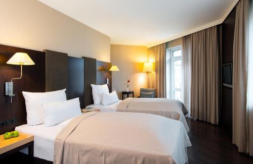 Friedrichstadt Hotel | NH Düsseldorf Königsallee