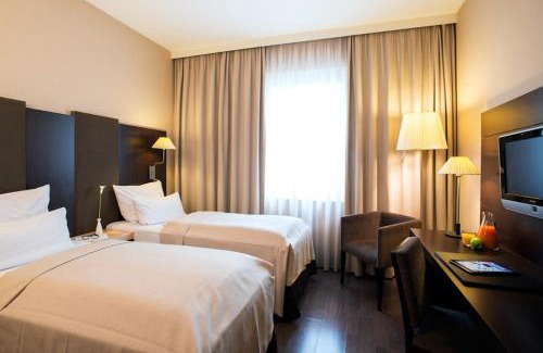 Friedrichstadt Hotel | NH Düsseldorf Königsallee