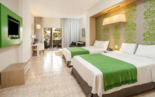 F.w.i Hotel | NH Haiti El Rancho