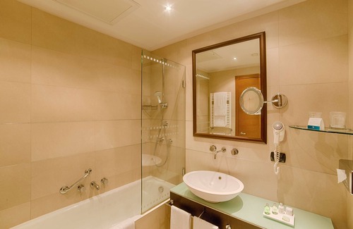 Milano Due Hotel | NH Milano 2