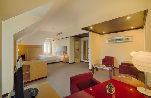 Milano Due Hotel | NH Milano 2