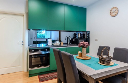 Verceia Apartment | Nice apartment for 4 guests with WIFI, TV, patio and pets allowed