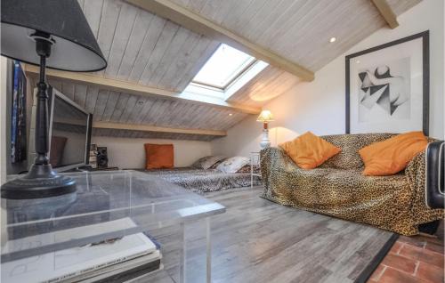 Les Brugassieres House | Nice Home In Le Plan-De-La-Tour