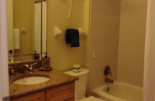 Caloosahatchee Resort | Nice sunset condo in Cape Coral on the canal