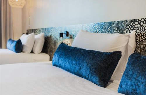 Mermaid Waters Hotel | Nightelier Mermaid Waters