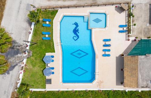 Sidari Hotel | Nikos Pool Apartments - Ground Floor
