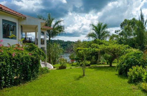 Jinja Apartment | Nile Retreat - Luxury Villa in Jinja