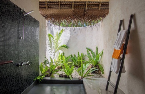 Tuherahera Hotel | Ninamu Resort