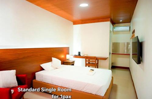 Santiago City Hotel | Nine Rise Travellers Inn