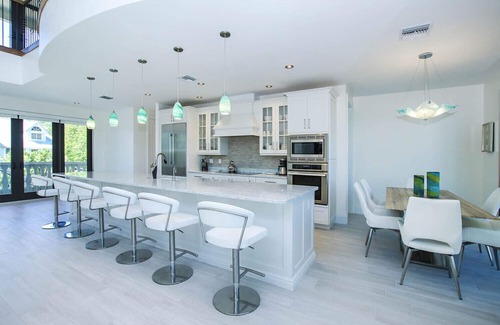 Wulfert House | Nirvana Sunrise: 4 BR, 3 BA House in Captiva, Sleeps 10