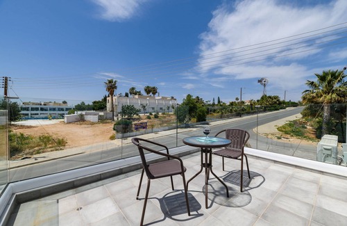 Ayia Napa Villa | Nissini Villa #5 - Steps from the Beach