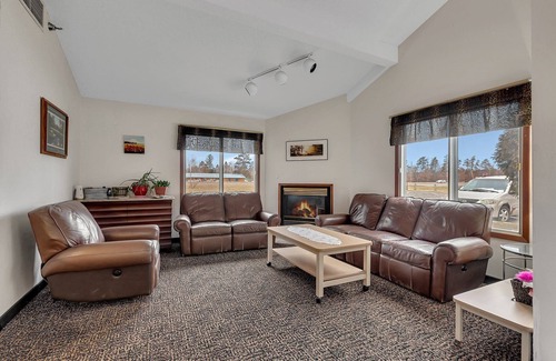 Nisswa Hotel | Nisswa Inn and Suites