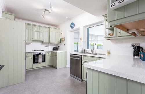 Kilmarnock House | No.15 Ellis House -Donnini Apartments