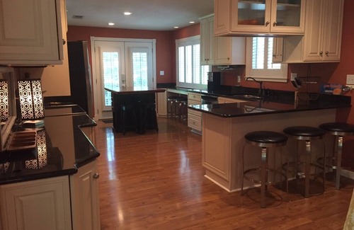 Gruene House | No Flood! Gruene River Home and Cottage on Guadalupe! Sleeps-13. 5 Bed/3.5Baths