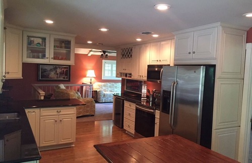 Gruene House | No Flood! Gruene River Home and Cottage on Guadalupe! Sleeps-13. 5 Bed/3.5Baths