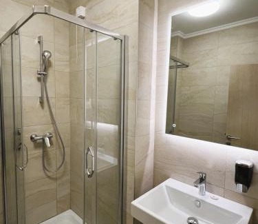 Novi Beograd Hotel | Nobel West Hotel