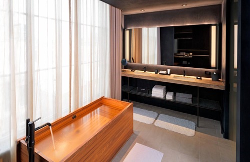 West Loop Hotel | Nobu Hotel Chicago