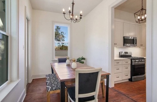 Faubourg Delassize Villa | NOLA Jewel: Cozy Villa Near Streetcar Line