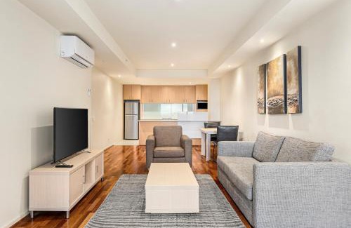 Chinatown Apartment | Nolo Apartments Lonsdale St