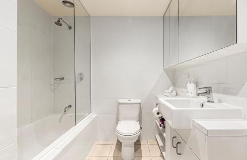 Chinatown Apartment | Nolo Apartments Lonsdale St