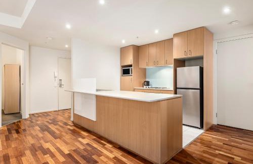 Chinatown Apartment | Nolo Apartments Lonsdale St