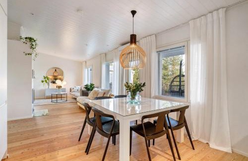 Rovaniemi Villa | Nordic Magical Getaway