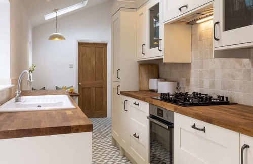 Stamford House | Norfolk House - Stamford