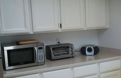 Hillcrest IX House | North Phoenix-Moon Valley 1800 Sq Ft Patio Home