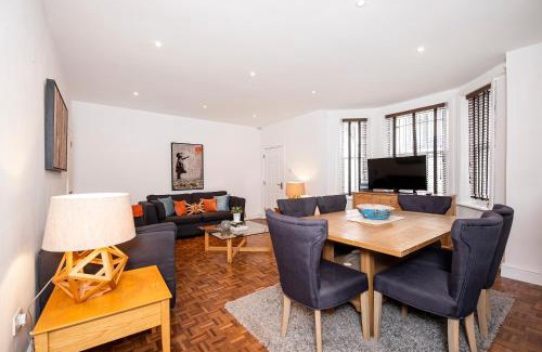 Campden Apartment | Notting Hill Large 3 Bed