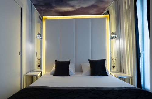 Necker Hotel | Nouvel Hotel Eiffel