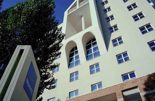 Sesto Fiorentino Hotel | Novotel Firenze Nord Aeroporto