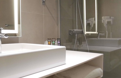 Narbonne Hotel | Novotel Narbonne Sud