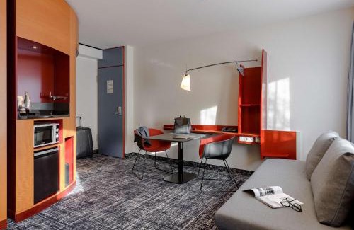 Alte Heide-Hirschau Hotel | Novotel Suites München Parkstadt Schwabing