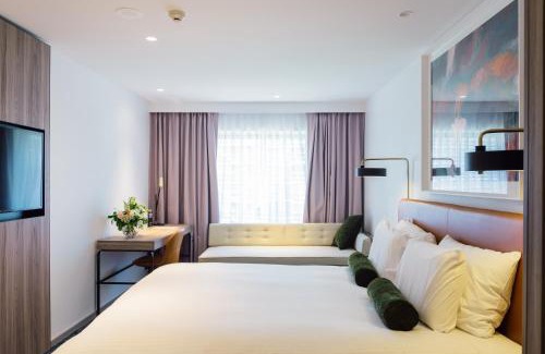 Chinatown Hotel | Novotel Sydney Darling Square