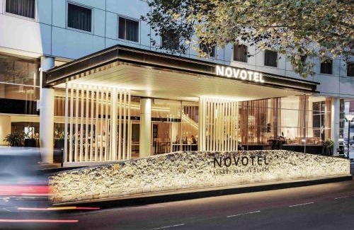 Chinatown Hotel | Novotel Sydney Darling Square