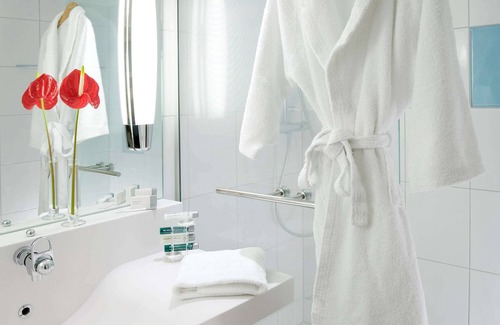 Glattbrugg Hotel | Novotel Zurich Airport Messe