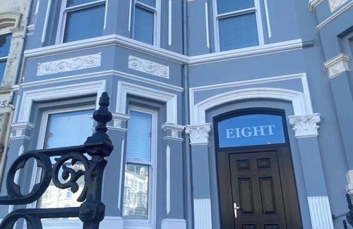 Douglas Apartment | Number 5, 8 Clifton Terrace
