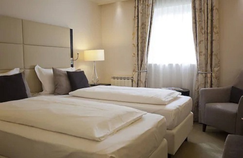 Bourton Hotel | Number Four at Stow