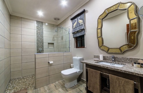 White River House | Nut Grove Boutique Hotel