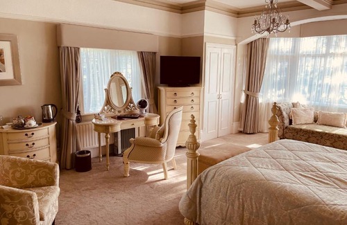 Lapworth Hotel | Nuthurst Grange Country House Hotel & Restaurant
