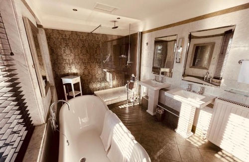 Lapworth Hotel | Nuthurst Grange Country House Hotel & Restaurant