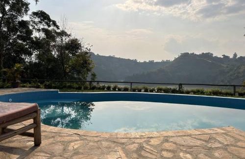 Fort Portal Resort | Nyanja View Resort