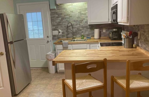 Tranquil Harbour House | Oak Island 4BR Retreat