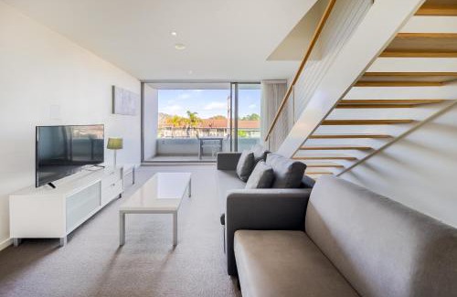 Nelson Bay Apartment | Oaks Nelson Bay Lure Suites