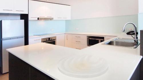 South Townsville Apartment | Oaks Townsville Gateway Suites