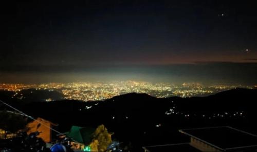 Mussoorie House | Oaks view