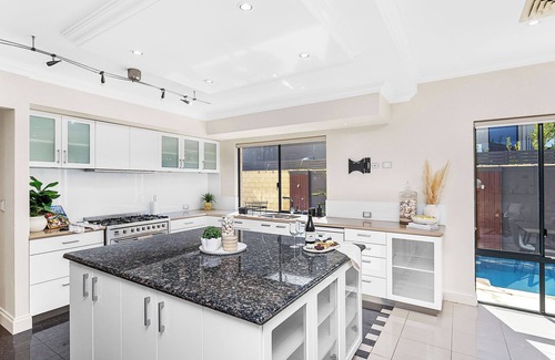 Hillarys House | Oasis @ Hillarys
