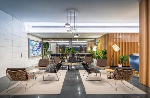 Diagonal Mar i el Front Maritim del Poblenou Hotel | Occidental Atenea Mar - Adults Only